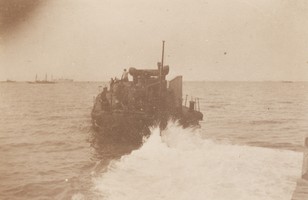 Beetle Barge carrying wounded from Gallipoli to hospital ship, 1915