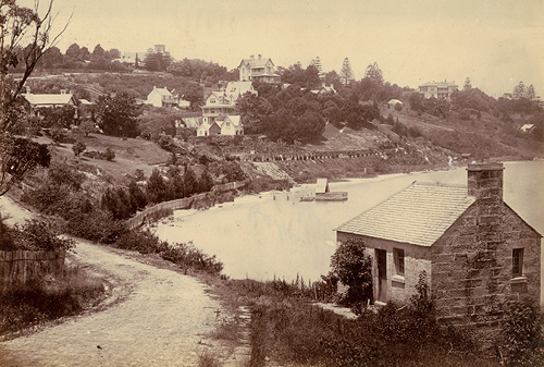 Darling Point and Rushcutter's Bay, showing Policeman's cottage (foreground) and Mona (upper right)]