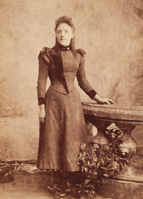 Bertha Bredt Jr (1876-1957), c.1890, photoprint.